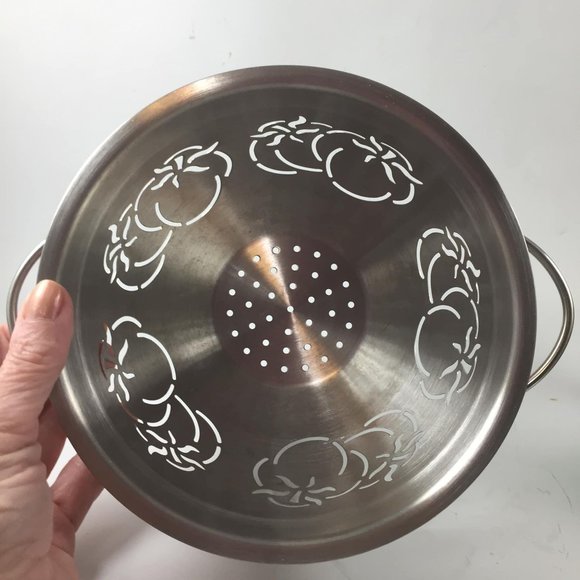 Nature Sweet Chrome Footed Colander 7" across - Picture 3 of 5